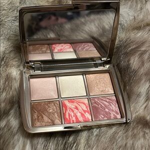 Hourglass Radiant Blush Palette with Pink and Cream Hues
